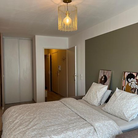 Appartement Disneyland Idealement Situe Serris Exterior foto